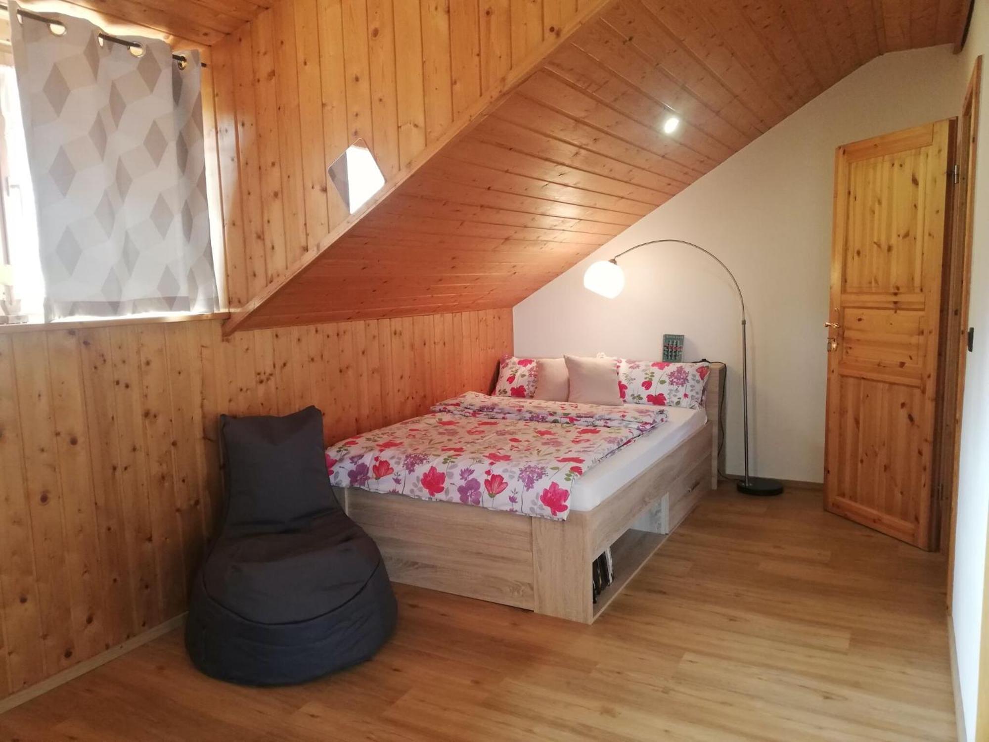 Apartment With Panoramic View Броттероде Экстерьер фото