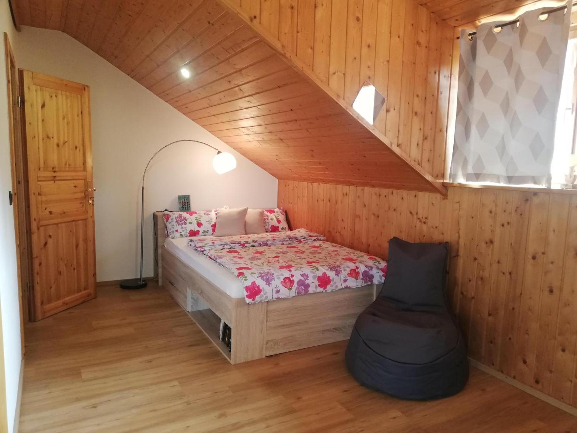 Apartment With Panoramic View Броттероде Экстерьер фото
